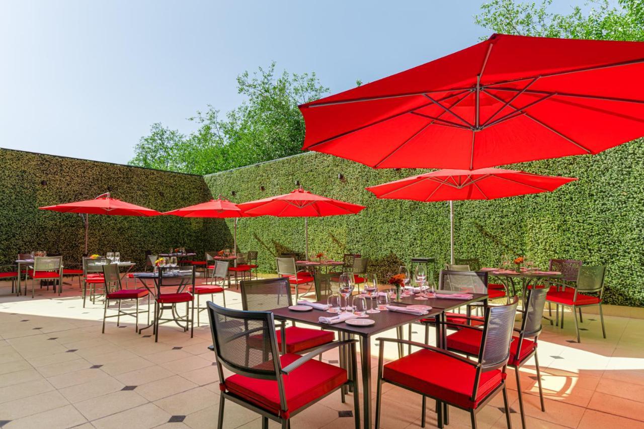 Diplomatichotel Мендоса Екстер'єр фото The patio at the restaurant
