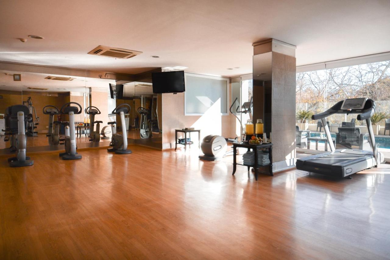Diplomatichotel Мендоса Екстер'єр фото The gym at the hotel